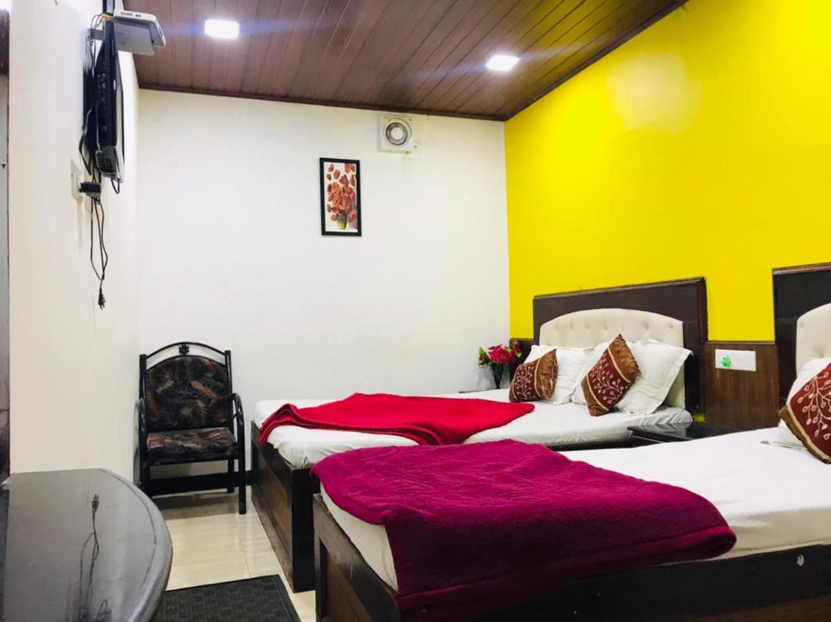 Hotel Mystique Inn Ooty Luaran gambar