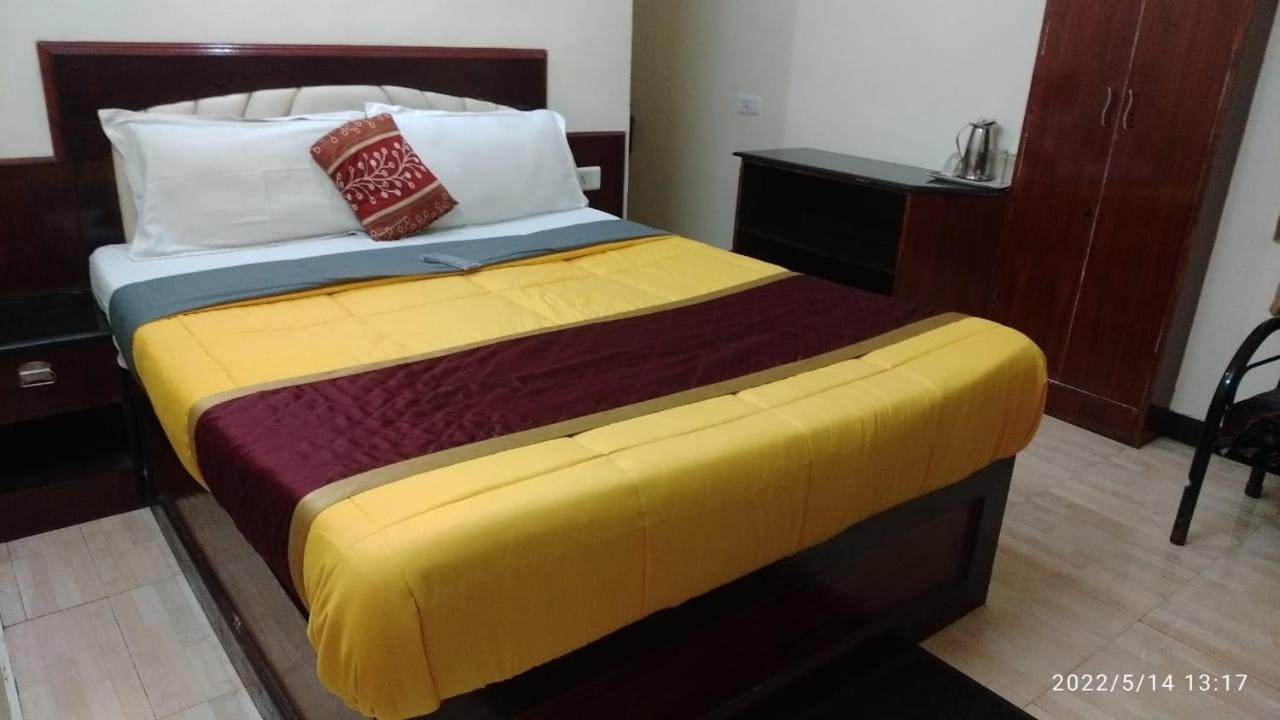 Hotel Mystique Inn Ooty Luaran gambar